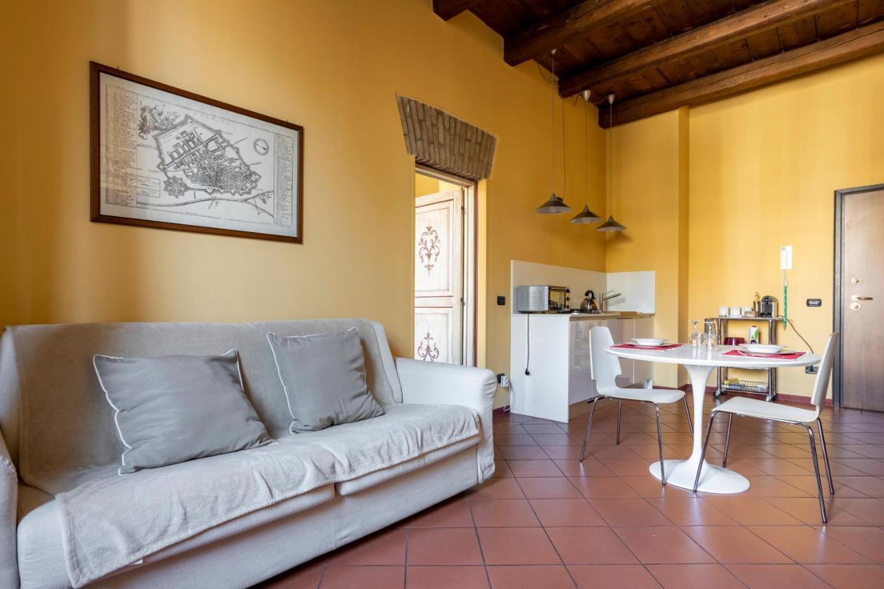 Casa Duchesse Al Castello Leilighet Ferrara Eksteriør bilde